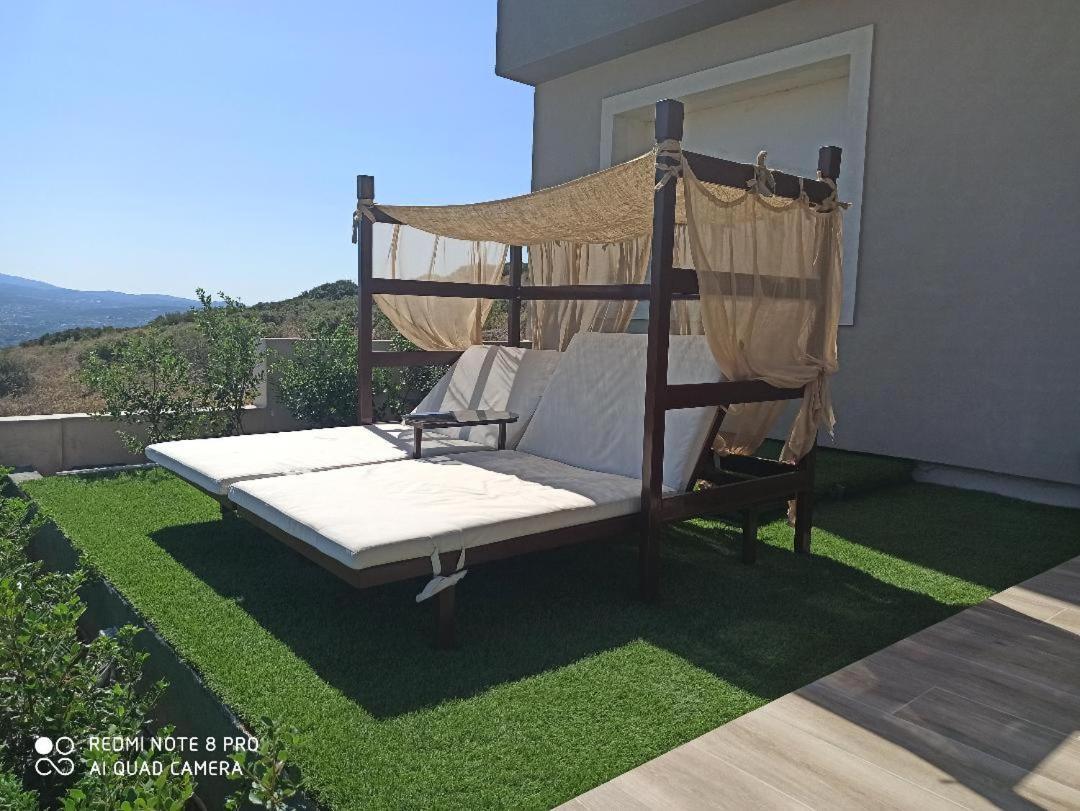 Chalkida Hilltop Apartments Bagian luar foto